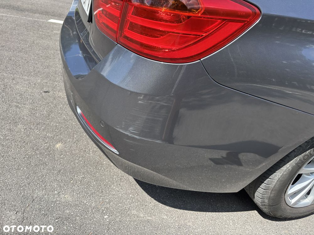 BMW Seria 3 316d - 14