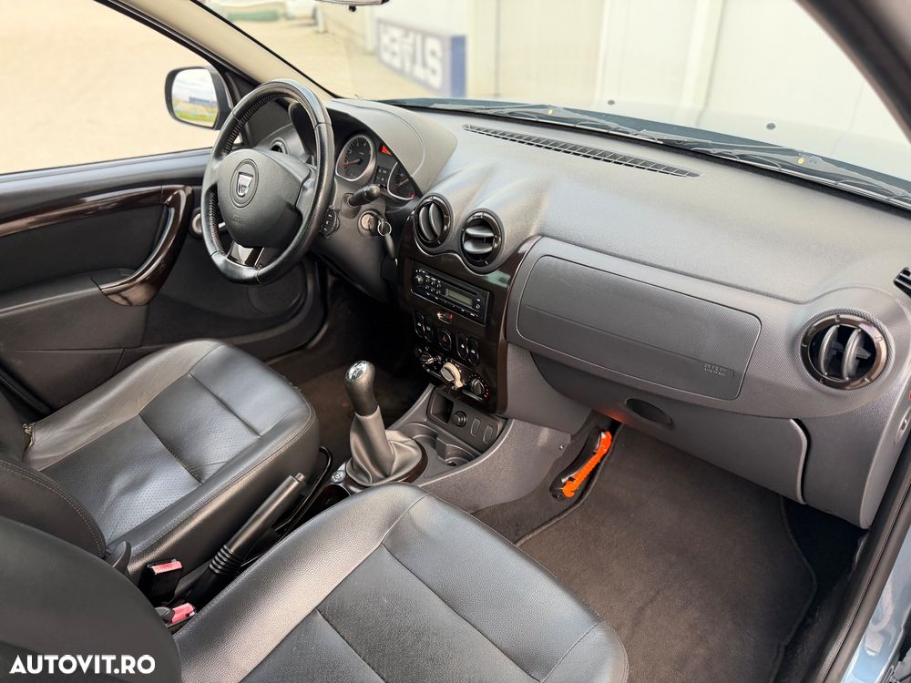 Dacia Duster 1.6 4x2 Laureate - 6