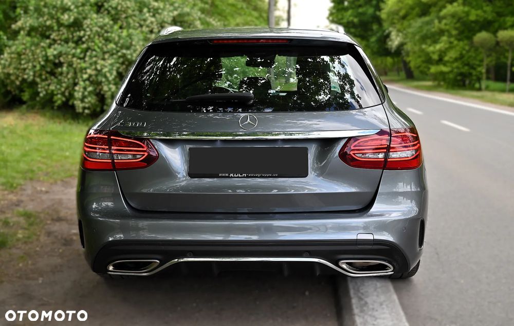 Mercedes-Benz Klasa C - 16