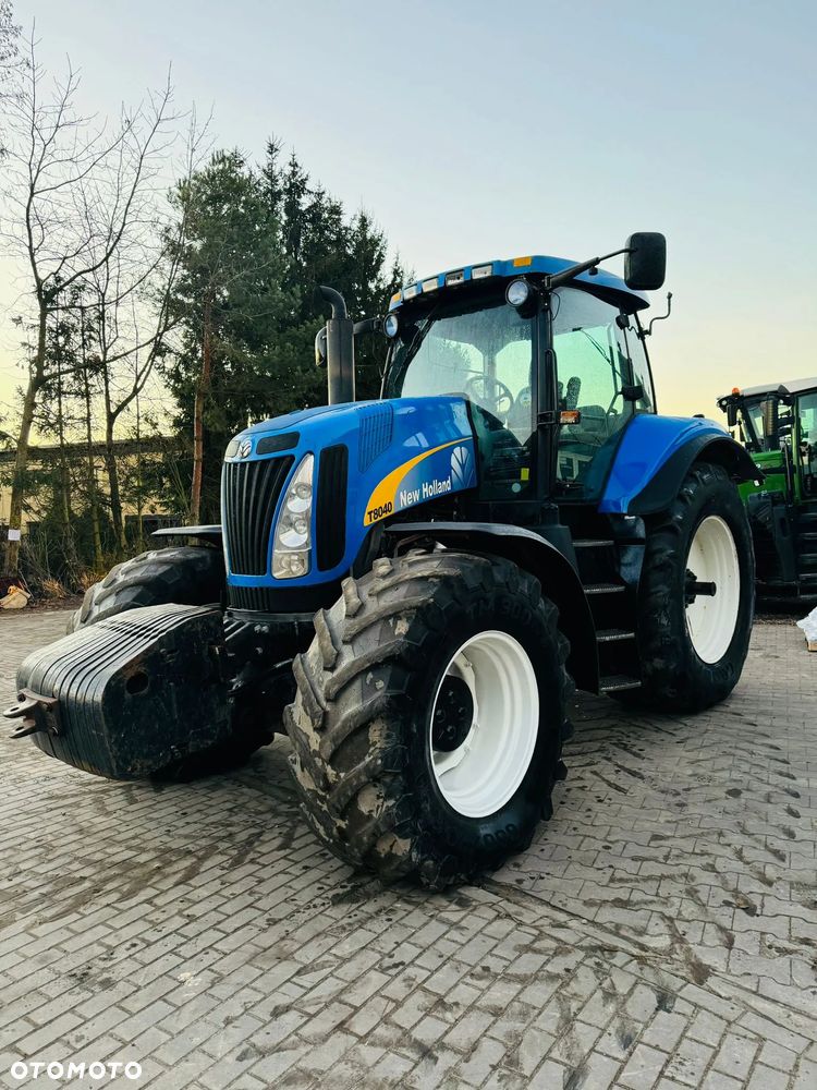 New Holland T8040 - 2