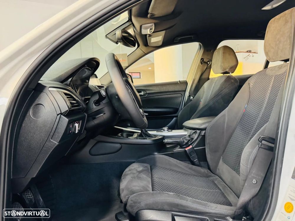 BMW 118 d Pack M - 17