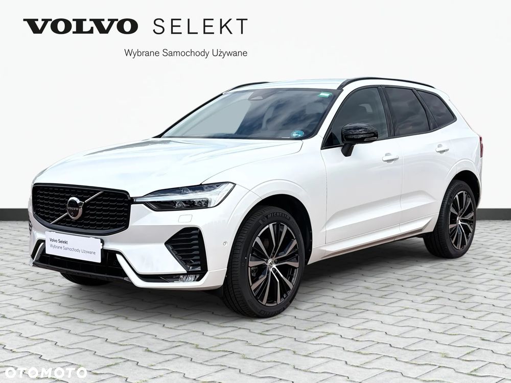 Volvo XC 60 B5 B AWD Plus Dark - 3