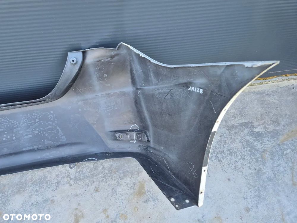 ORYGINALNY ZDERZAK TYLNI TOYOTA Corolla E16 / E18 - 10