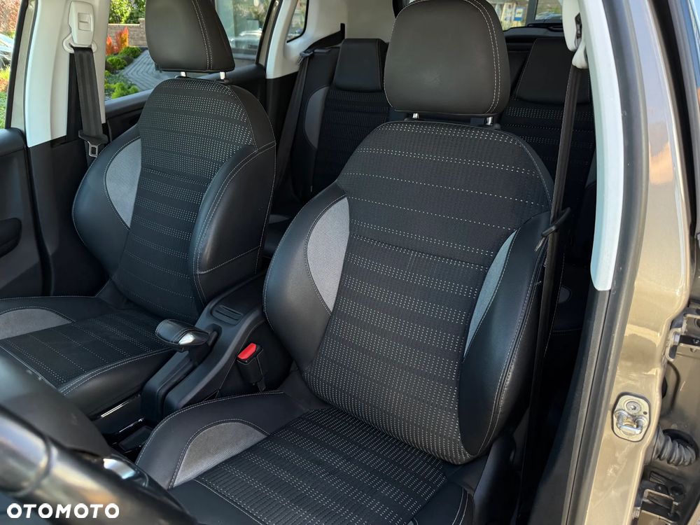 Peugeot 2008 PureTech 82 Allure - 12