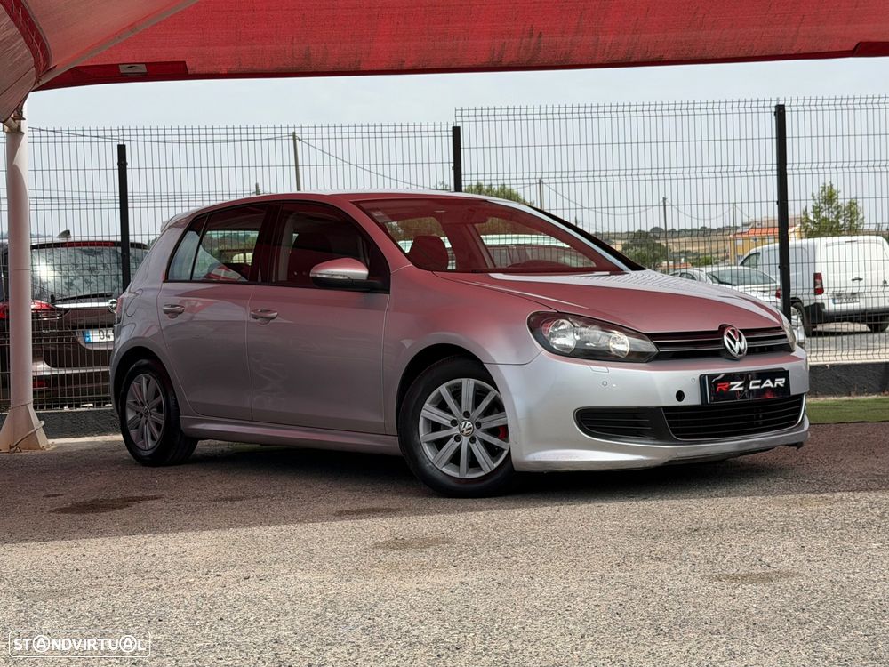 VW Golf 1.6 TDi Confortline - 6