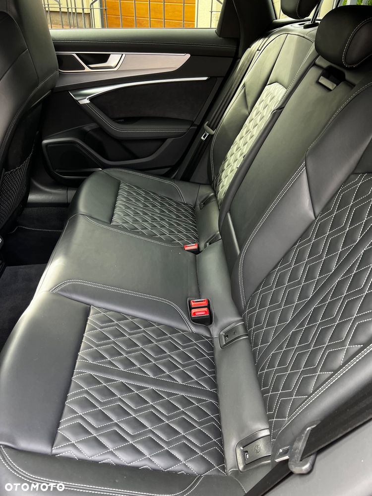 Audi A6 Avant - 8