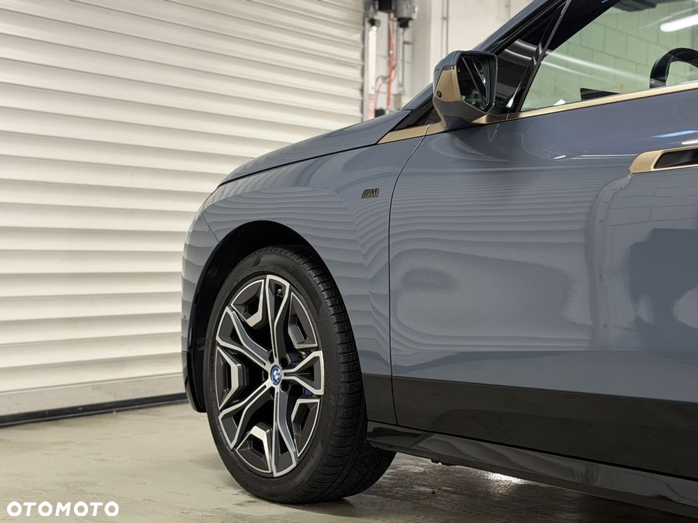 BMW iX M60 111.5kWh - 6