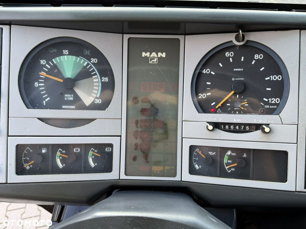 MAN LE 180C 4x4 DOKA 4.6/180KM Skrzyniowy + HDS Hiab 052-2 - 23