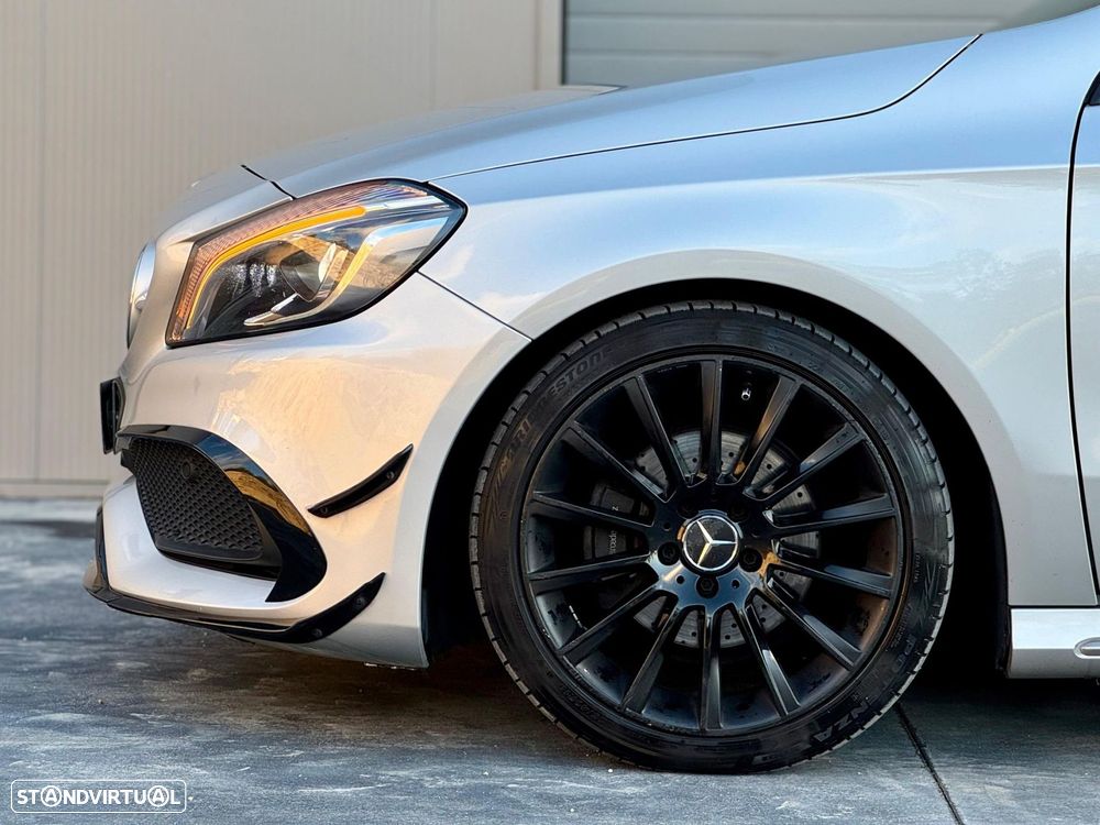 Mercedes-Benz A 180 d AMG Line - 30