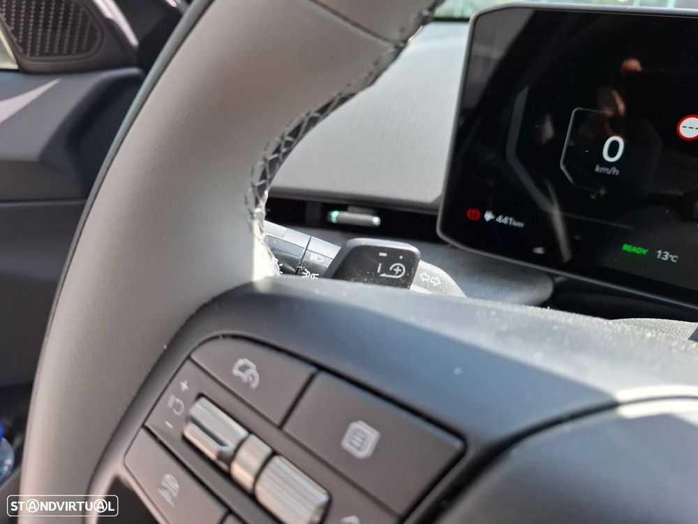 Kia EV4 81.4 kWh Tech - 19