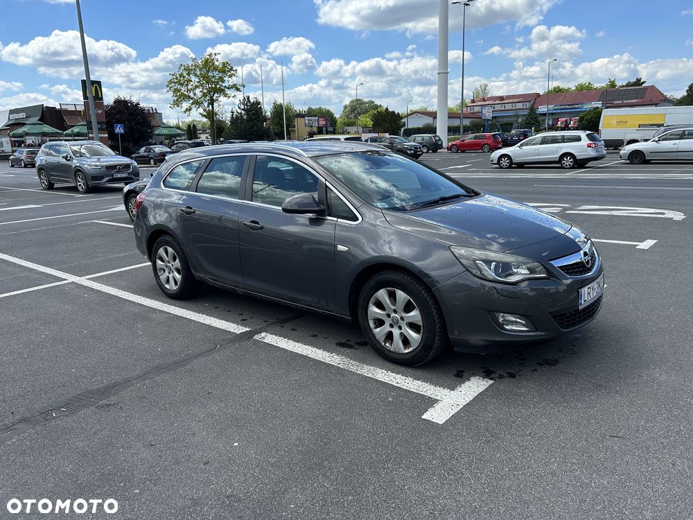Opel Astra - 2