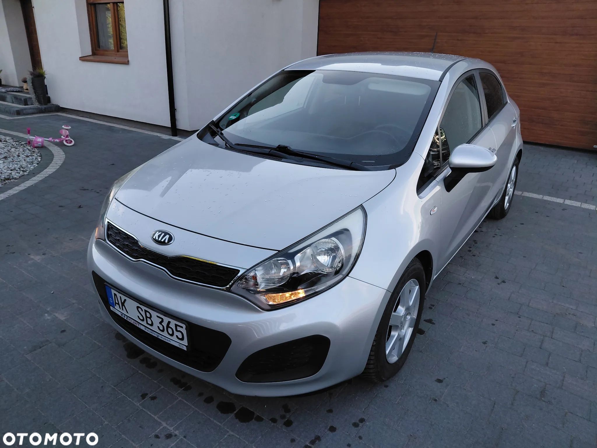 Kia Rio 1.4 Business Line - 1