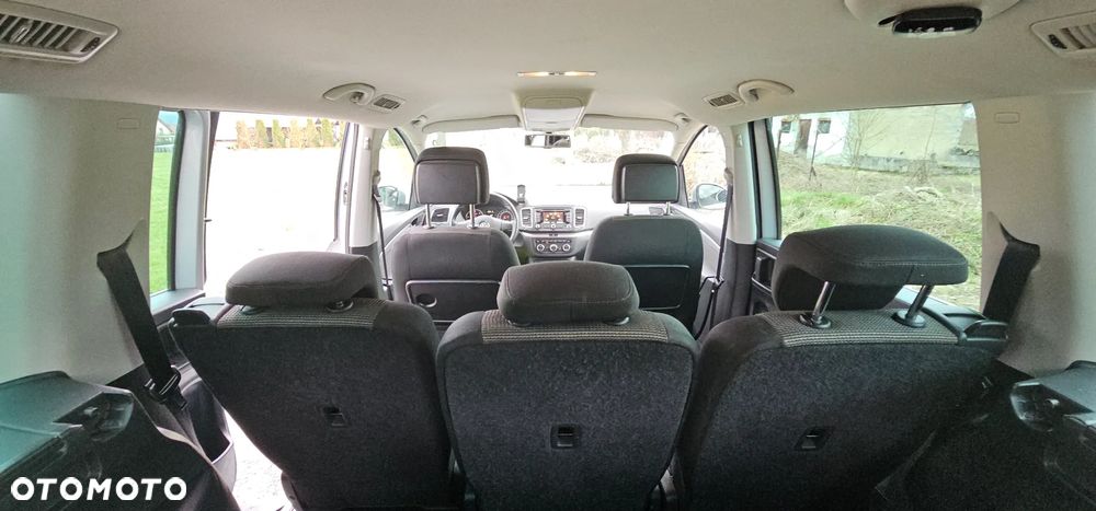 Volkswagen Sharan 2.0 TDI Comfortline DSG - 13