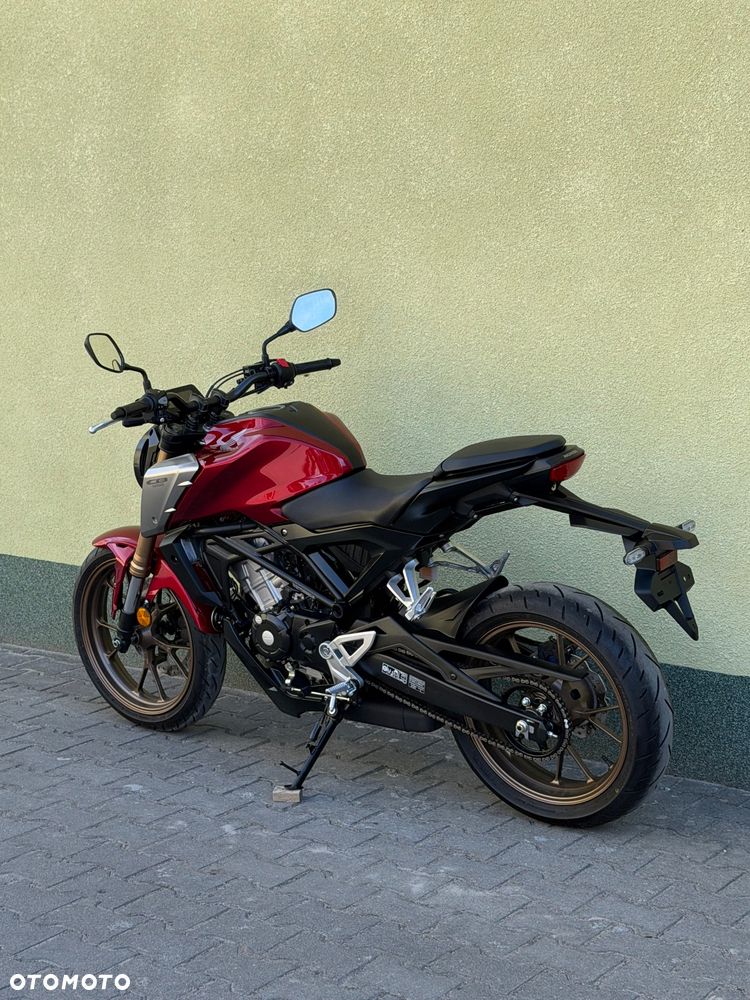 Honda CB - 18