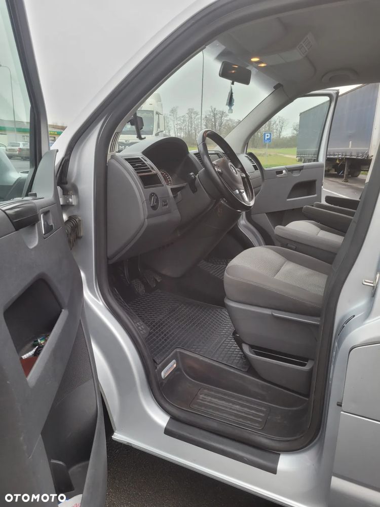 Volkswagen Caravelle L1 Comfortline - 9