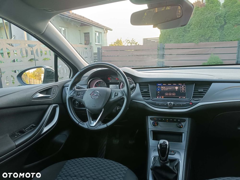 Opel Astra - 20