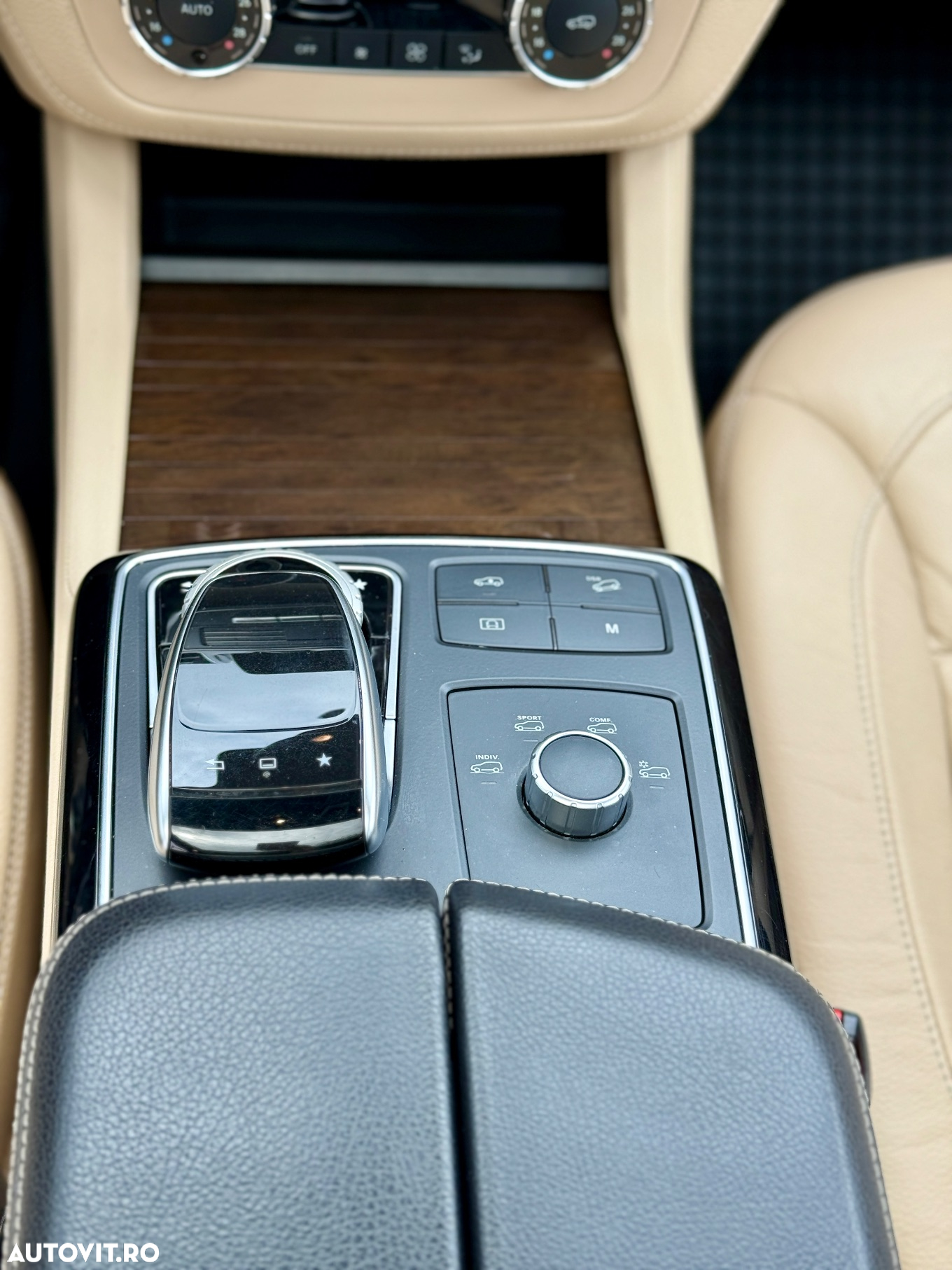 Mercedes-Benz GLE 350 d 4Matic 9G-TRONIC AMG Line - 33