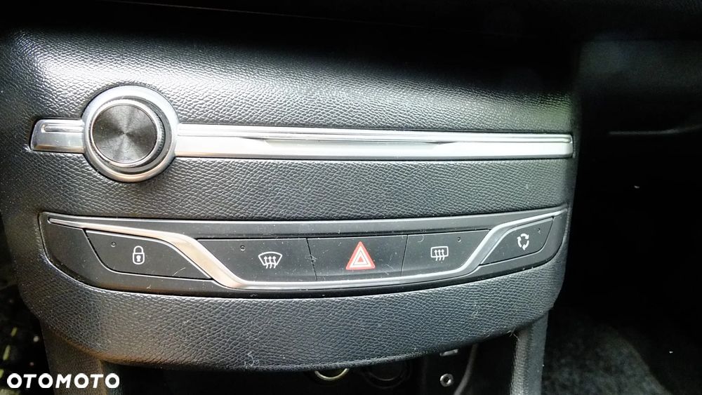 Peugeot 308 1.6 HDi Active - 23