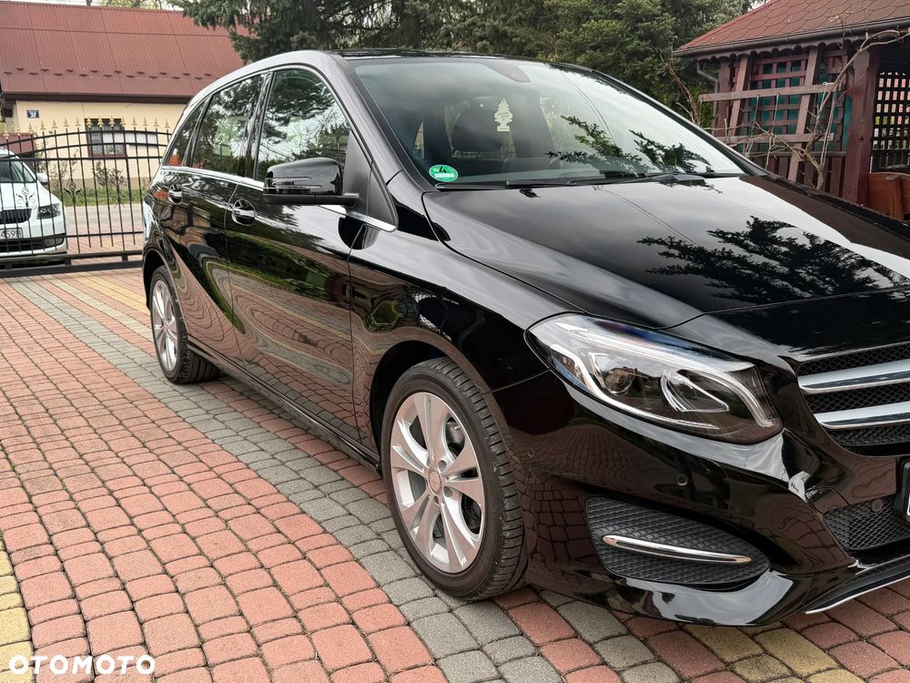 Mercedes-Benz Klasa B 180 UrbanStyle Edition - 2