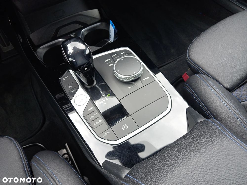 BMW Seria 2 218i M Sport - 10
