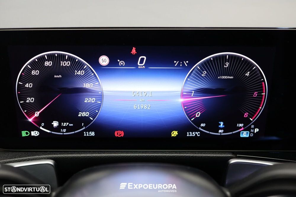 Mercedes-Benz GLB 180 d Progressive - 10