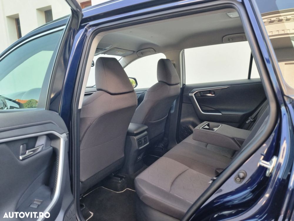 Toyota RAV4 - 14