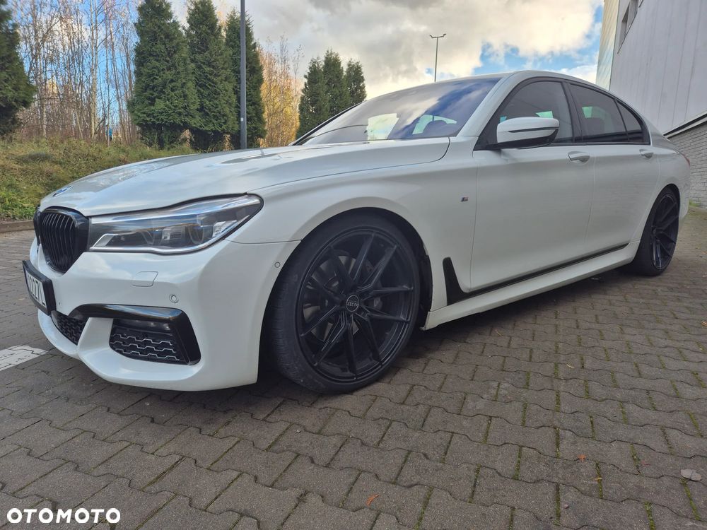 BMW Seria 7 740d xDrive - 10