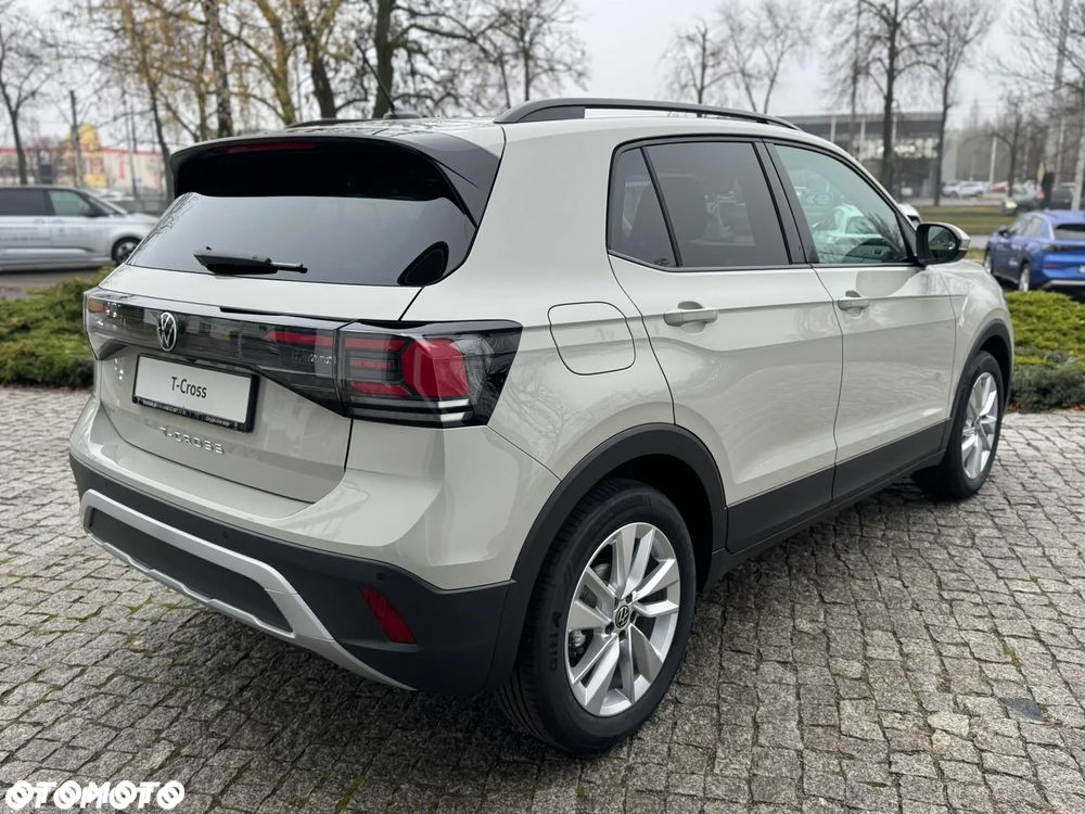 Volkswagen T-Cross 1.5 TSI ACT Life Plus DSG - 7