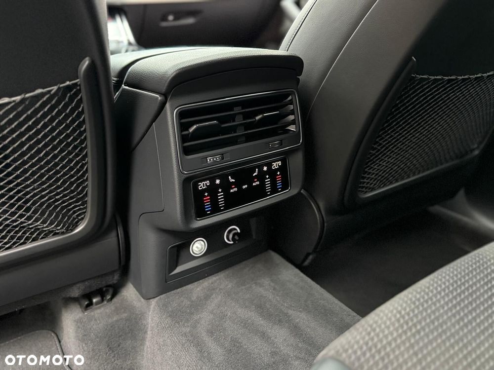 Audi Q7 - 21