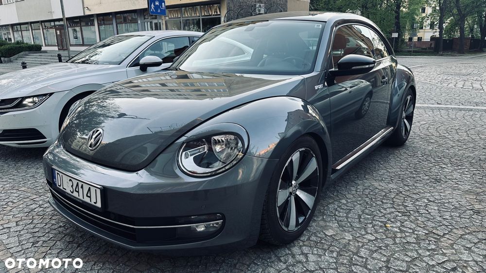 Volkswagen Beetle 2.0 TSI DSG Exclusive Sport - 2