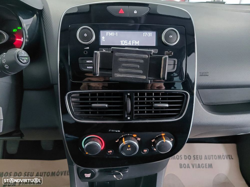 Renault Clio 1.5 DCi Van Iva Dedutível - 17