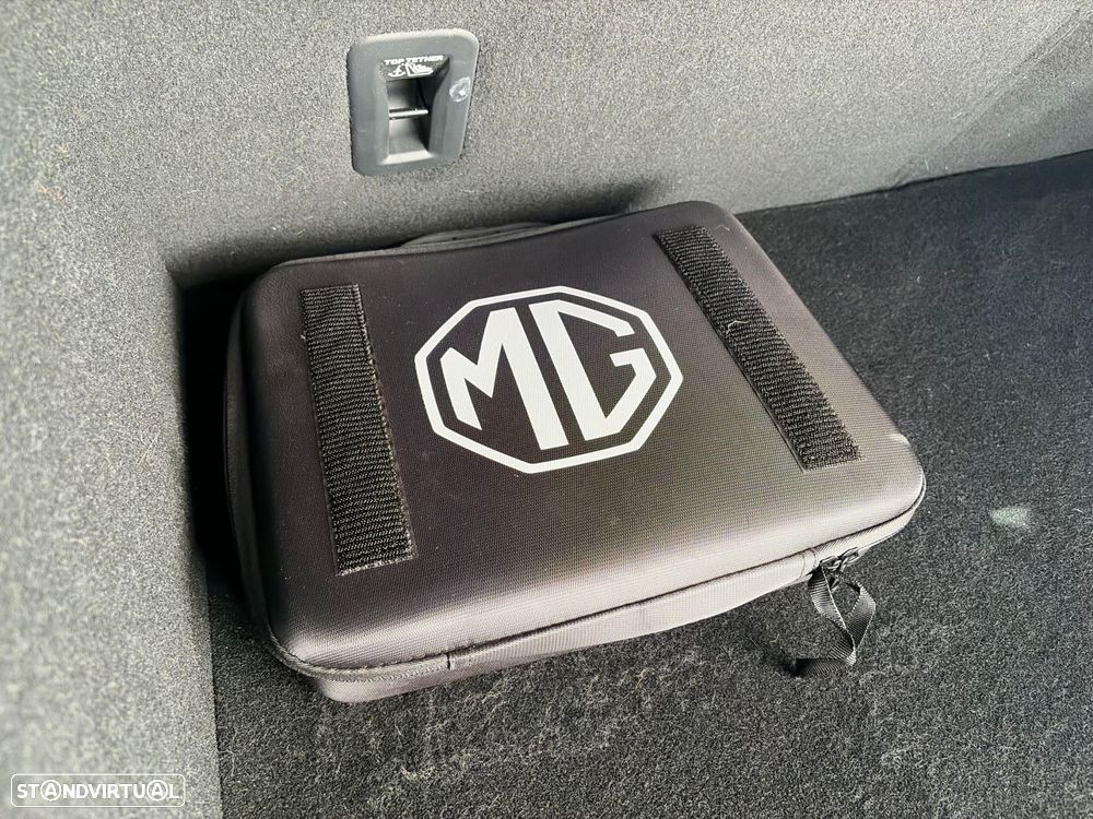 MG HS 1.5 Plug-in Hybrid Luxury - 7