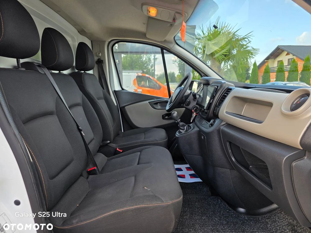 Renault Trafic - 30
