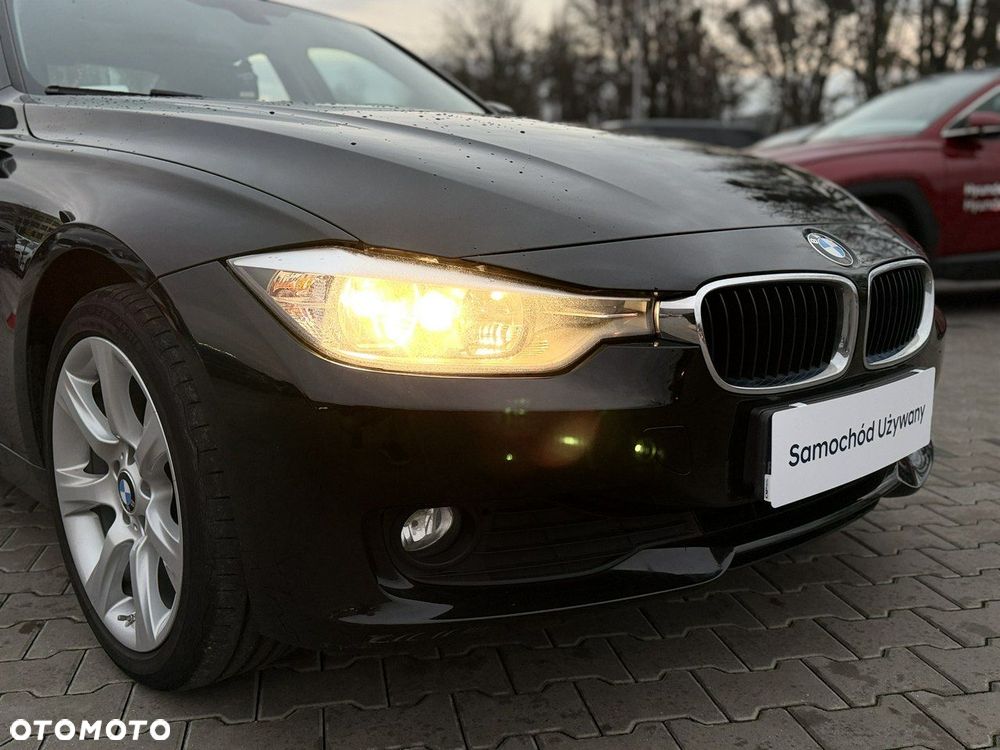 BMW Seria 3 316i - 36