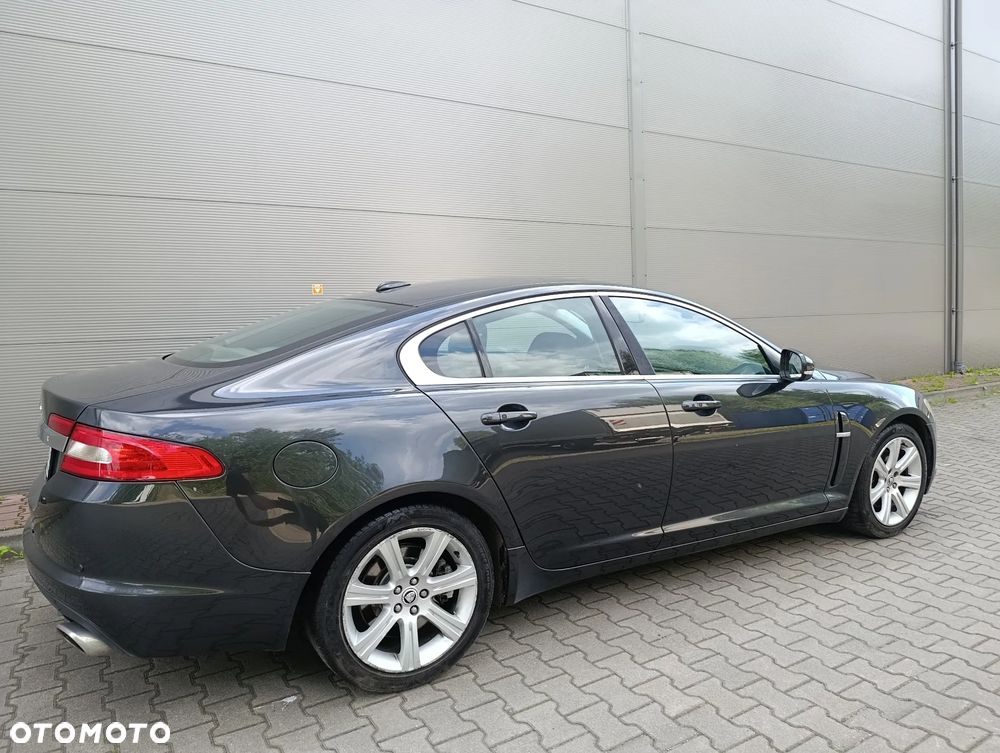 Jaguar XF 3.0 V6 S Premium Luxury - 6