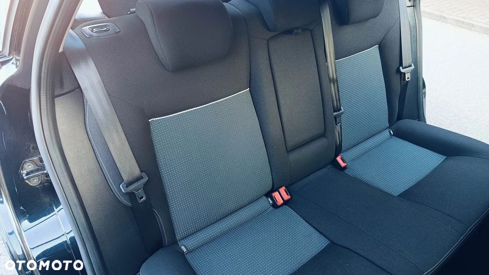 Ford Mondeo 1.6 TDCi Champions Edition - 18