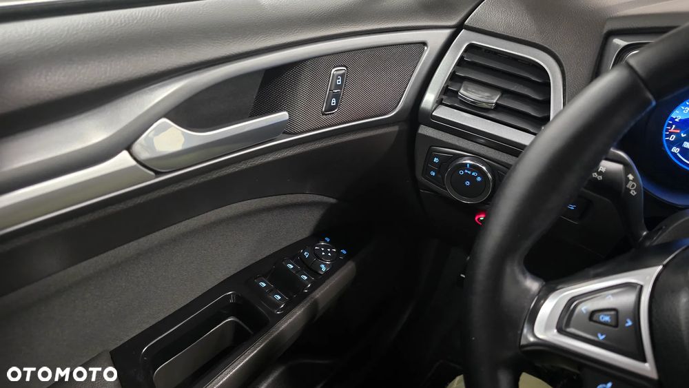 Ford Mondeo 1.5 EcoBoost Titanium - 20