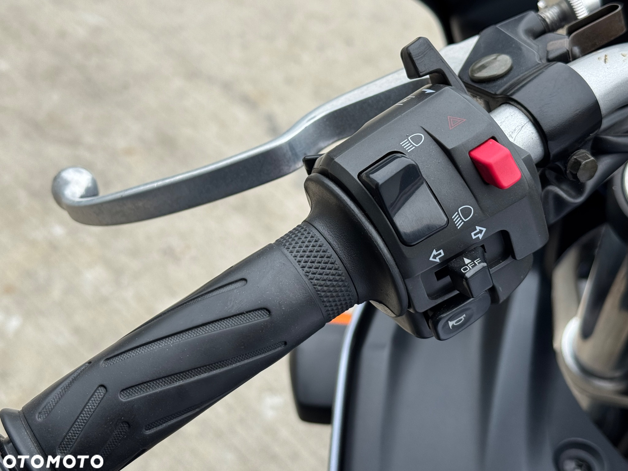 Yamaha FZS - 11