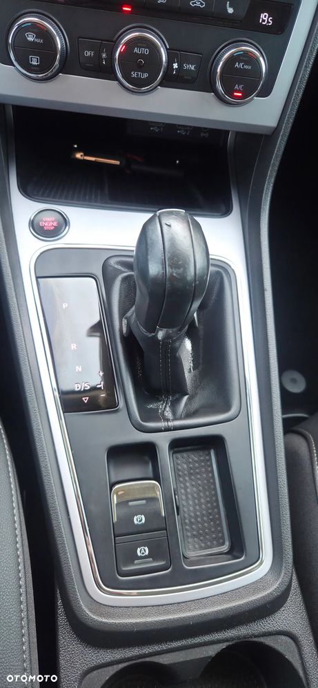 Seat Leon 2.0 TDI DSG Xcellence - 28