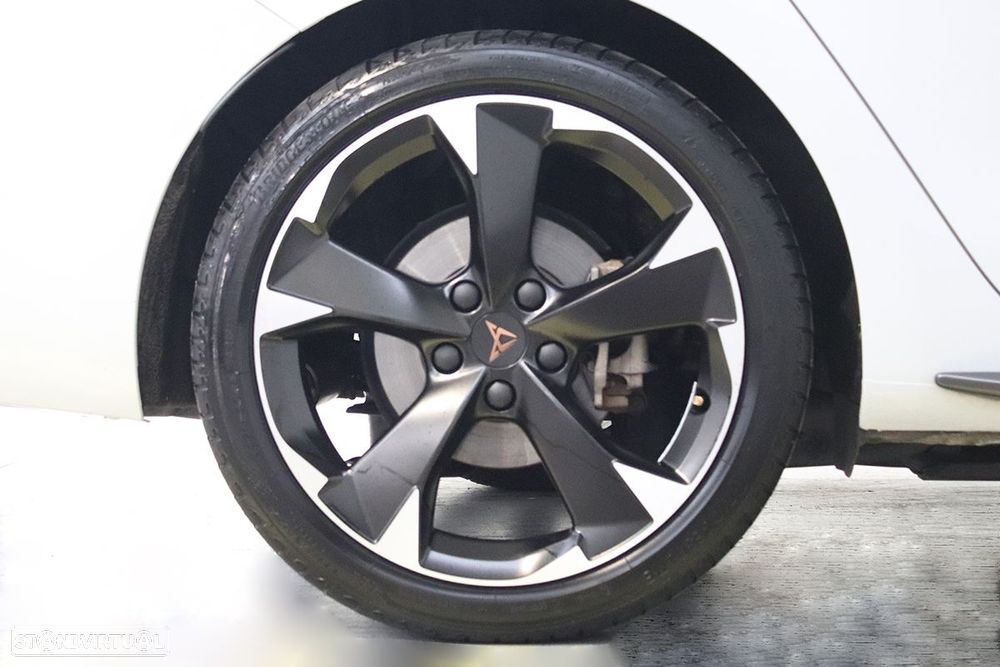 Cupra Leon ST 1.4 e-Hybrid MID DSG - 5