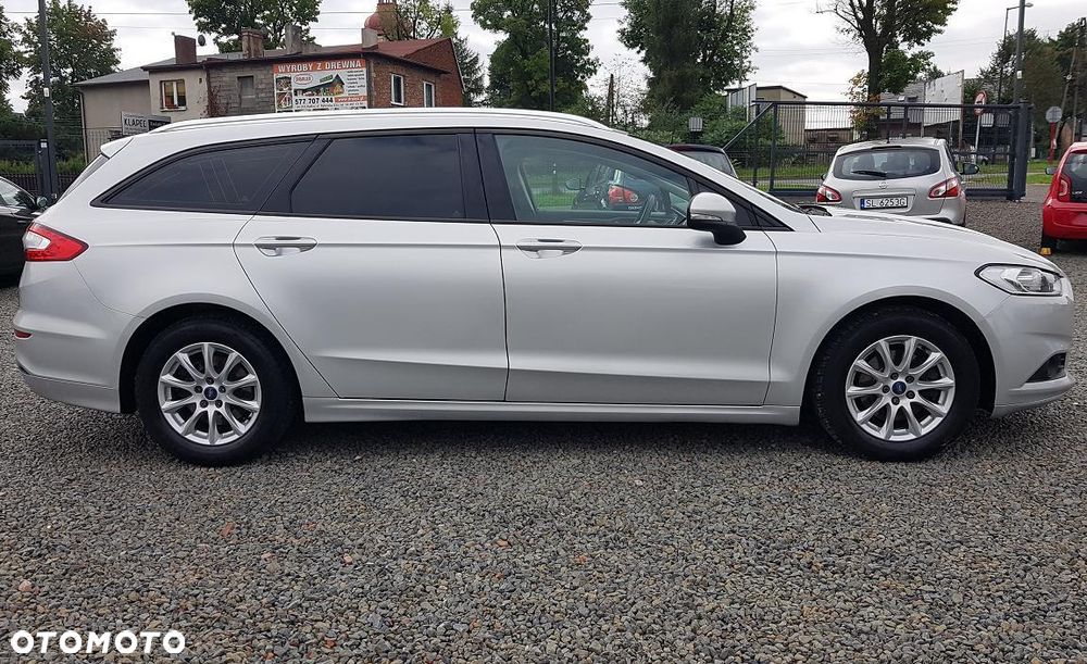 Ford Mondeo 1.6 TDCi ECOnetic Ambiente - 6