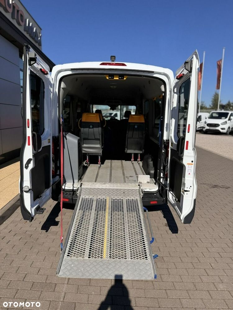 Ford Transit - 11