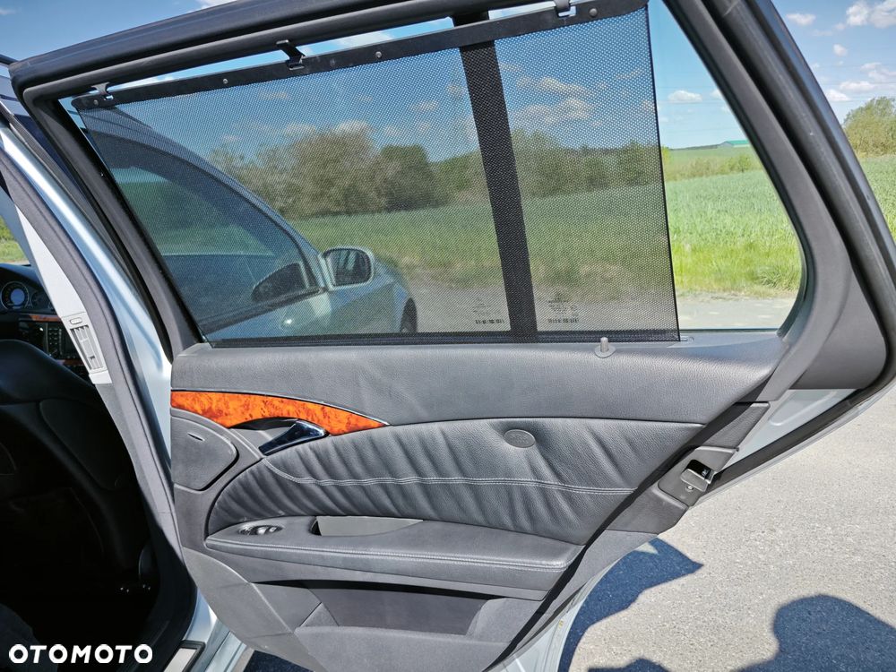Mercedes-Benz Klasa E 320 T 4-Matic Elegance - 20