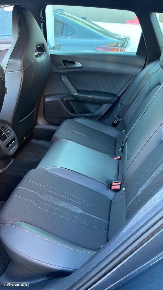 Cupra Leon ST 1.4 e-Hybrid MID DSG - 9
