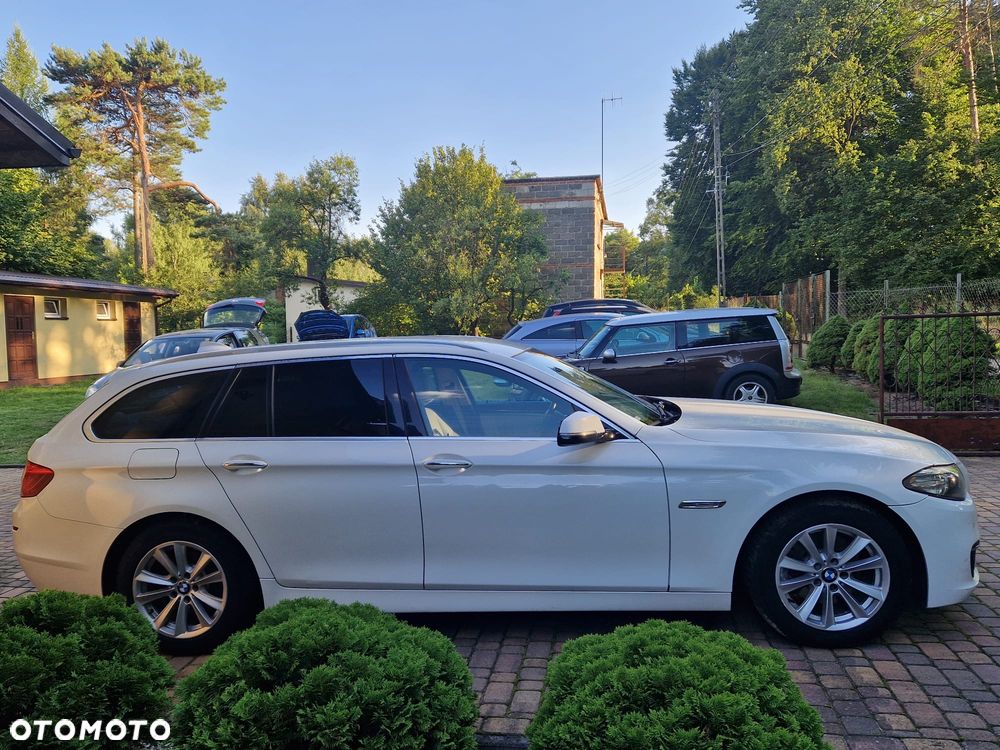 BMW Seria 5 520d Luxury Line - 3