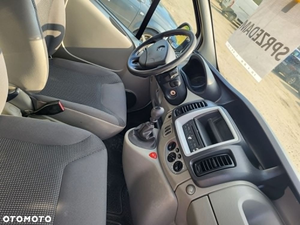 Opel Vivaro 2.0 Long (L2H1) - 14
