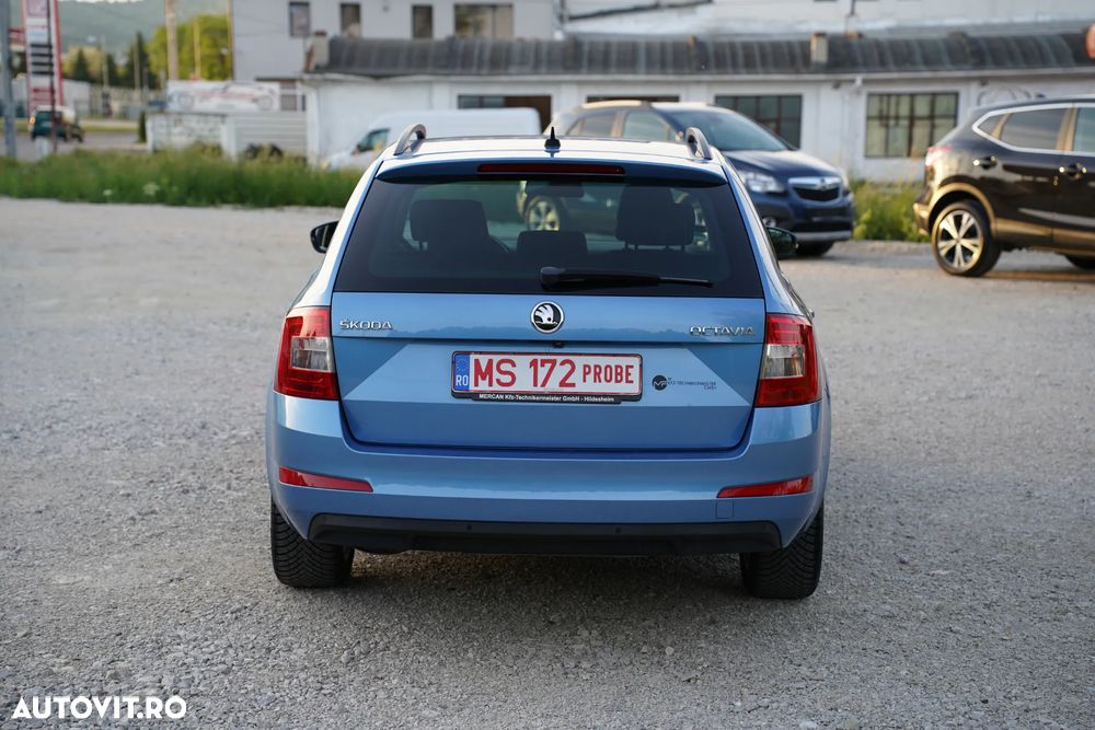 Skoda Octavia 2.0 TDI DSG Drive - 4