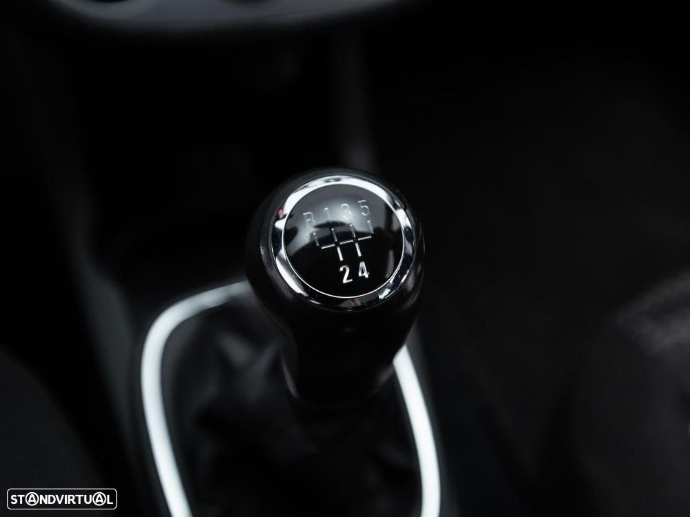 Opel Corsa - 18