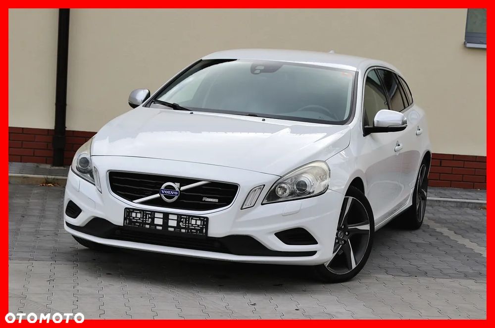 Volvo V60 2.0T R-Design - 1