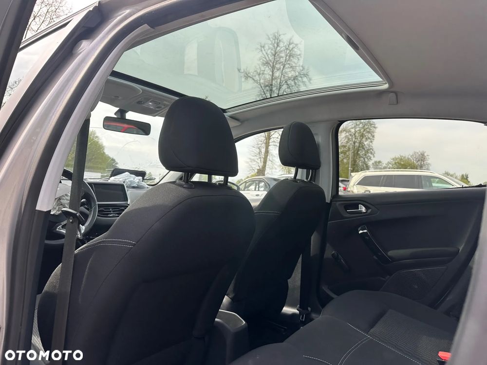 Peugeot 208 1.6 BlueHDi Active S&S - 8